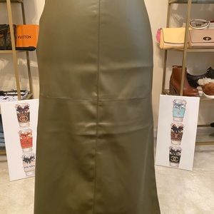 Cute faux leather skirt for the fall!